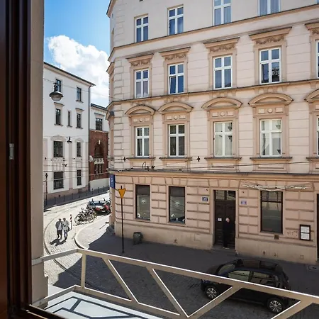 Apartment Of The Kings - Old Depot